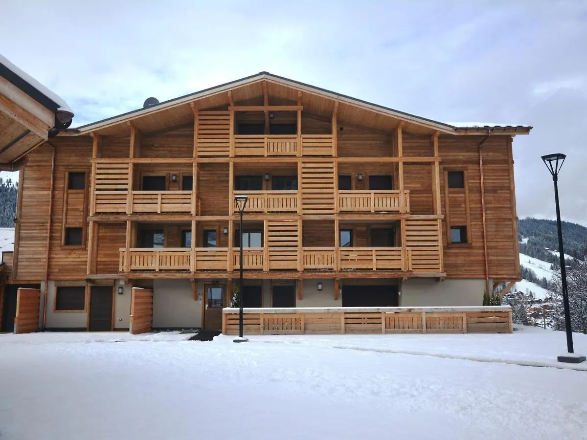 Superbe T3 Neuf, Ideal Pour Le Ski, A 50M Du Teleski De La Turche, Avec Balcon Et Parking - Fr-1-685-45 Les Gets 0*,  France