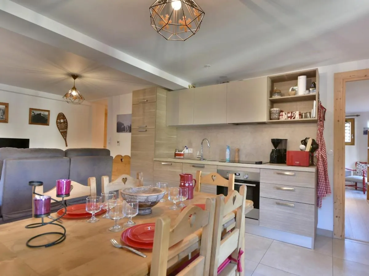 Superbe T3 Neuf, Ideal Pour Le Ski, A 50M Du Teleski De La Turche, Avec Balcon Et Parking - Fr-1-685-45 Les Gets